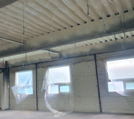 인천 남동공단 공장 단열공사 골데크 천장 경질우레탄폼 단열뿜칠